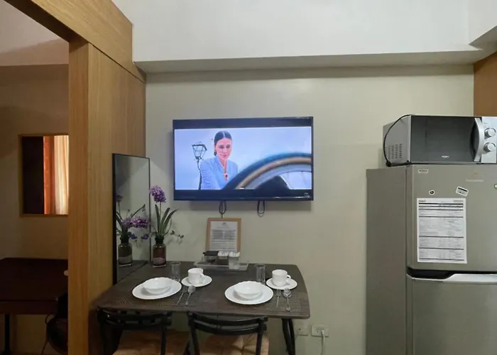 1bedroom Pool View 1441 Shell With Balcony Apartment Manila